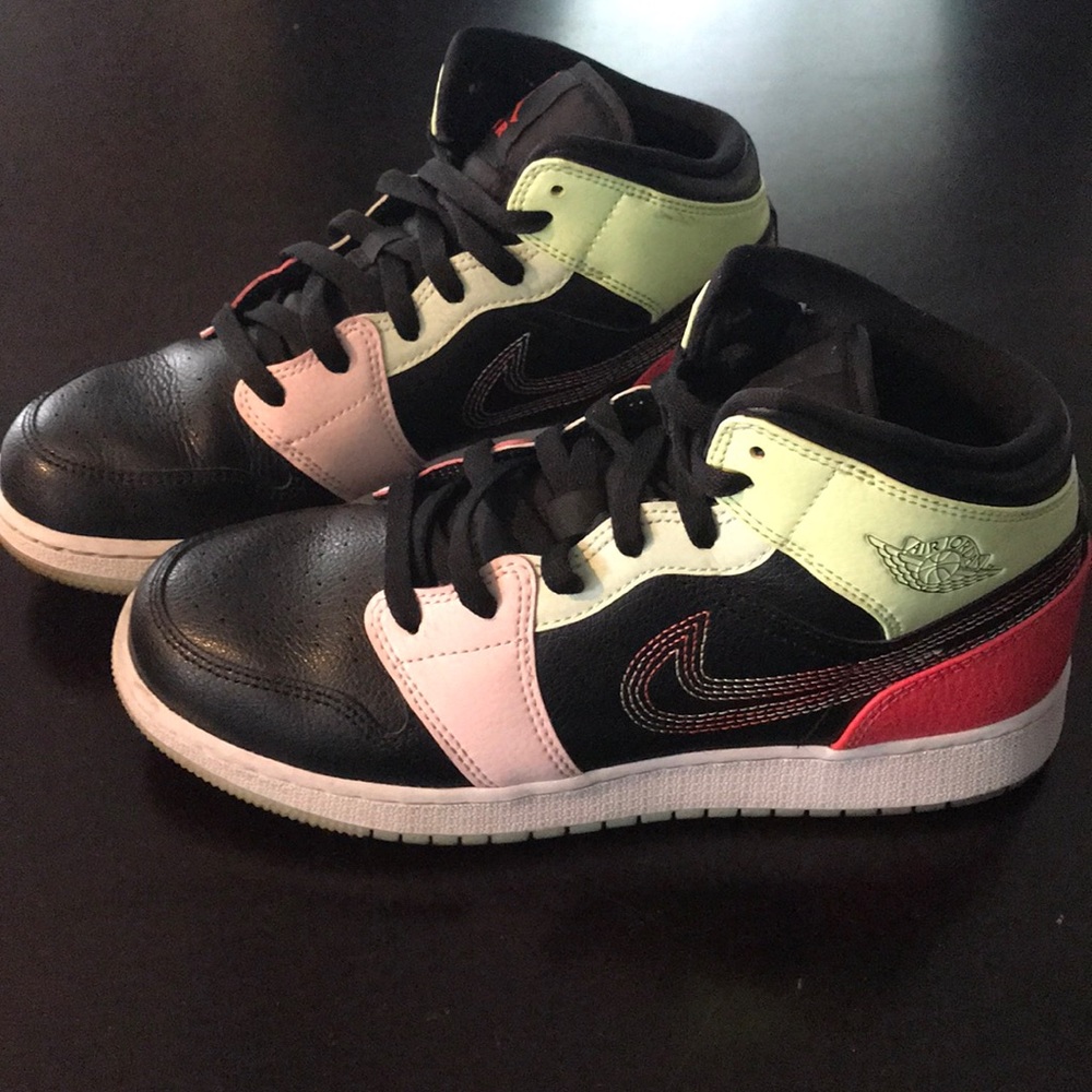 Women’s Jordan’s